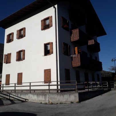 Esterno